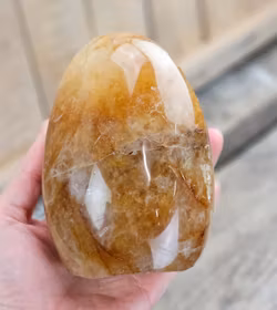 Golden Healer, polerad kristall stående friform #5