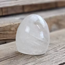 Bergkristall, polerad kristall stående friform #7