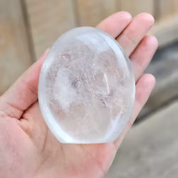 Bergkristall, polerad kristall stående friform #8