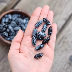 Snöflingeobsidian, dubbelterminerad spets