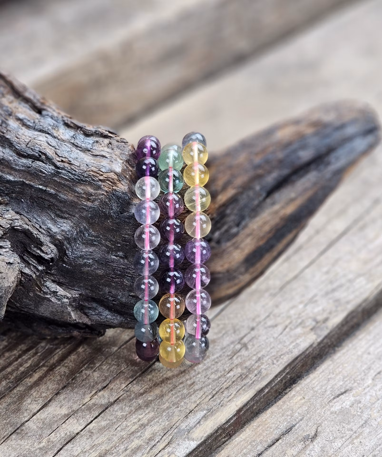 Fluorit mix extra, armband 8mm runda pärlor