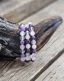 Ametist, Rosenkvarts & Bergkristall mix, armband 8mm runda pärlor