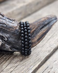 Svart Spinell, armband 6mm runda pärlor