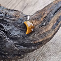 Måne Tigeröga, silverpläterat hänge