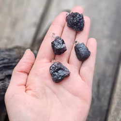 Granat, rå silverpläterat hänge