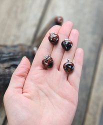 Mahogny Obsidian bulligt hjärta, silverpläterat hänge