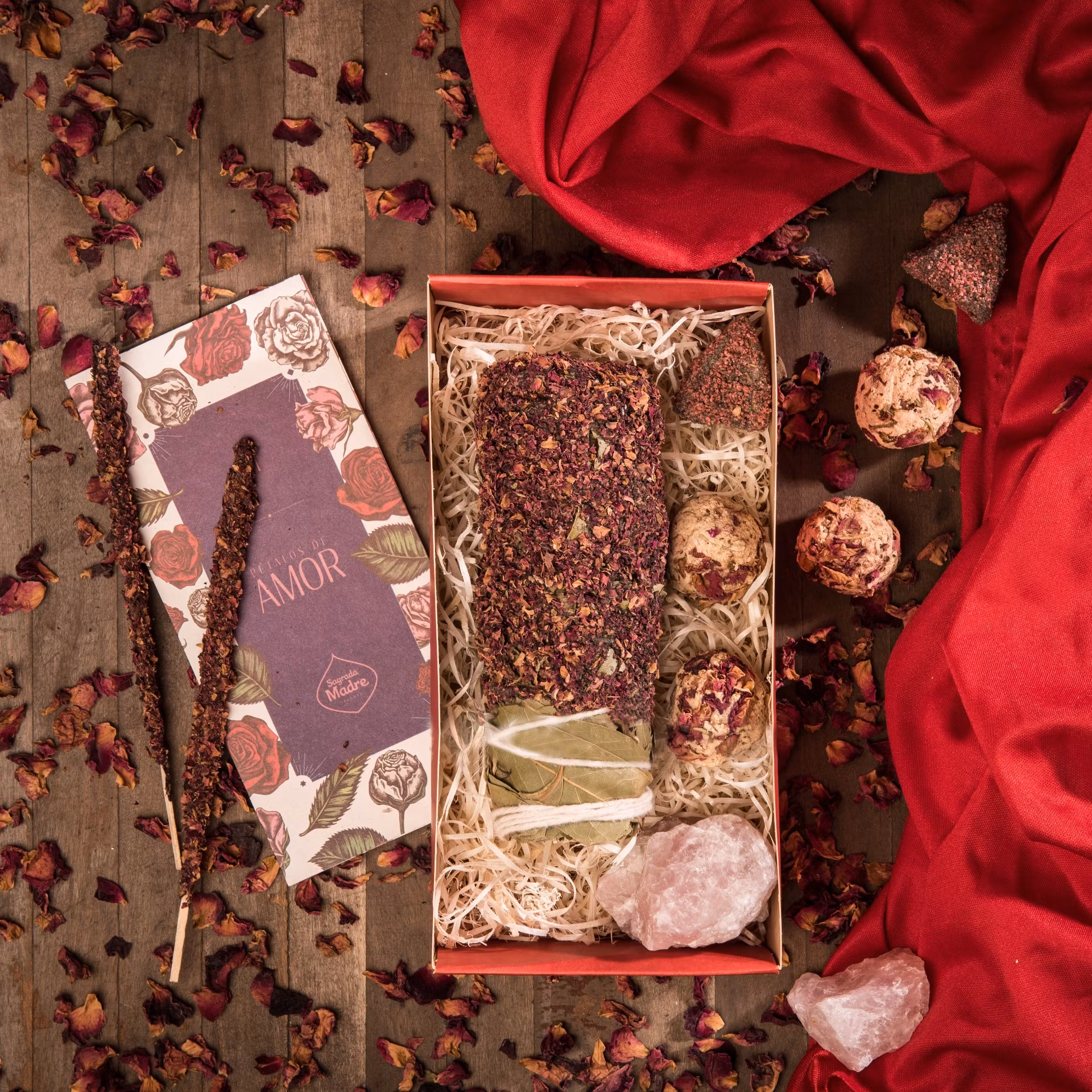Sagrada Madre - LOVE, Ritual Kit