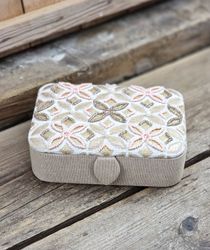Broderad ask för smycken, kristaller och tarotkort, Flower Of Life