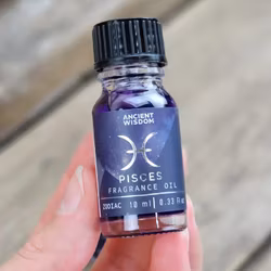 Stjärnteckenolja Fiskarna (Pisces) – Zodiak aromaolja med glitter, 10 ml