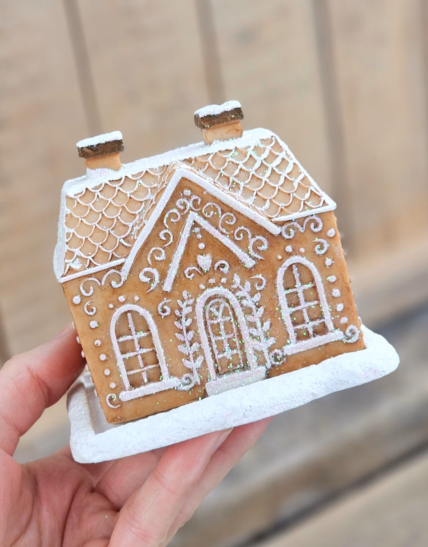 Rökelsehållare, Pepparkakshus för koner