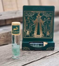 Hop Hare - The Magician, roll on eterisk oljeblandning med Grön Aventurin