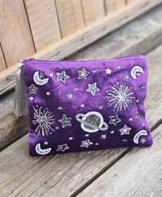 Broderad necessär, Galax