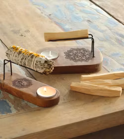 Palo Santo & Salvia-brännare, rökelsehållare i teak Tree Of Life