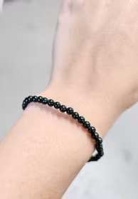 Grön Guldfluss, armband 4mm runda pärlor -30% fyndexemplar (Obs! Syntetisk!)