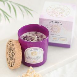 Stjärnteckenljus Vattumannen (Aquarius) - Bergamot & Mandarin, Zodiac doftljus med Ametist 21h