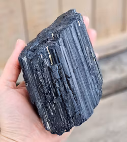 Svart Turmalin rå XL #4