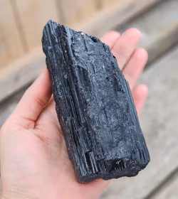 Svart Turmalin rå XL #8