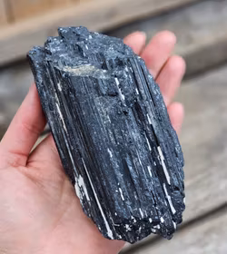 Svart Turmalin rå XL #21