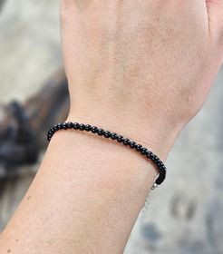 Onyx 3mm runda pärlor, justerbart armband 925 silver