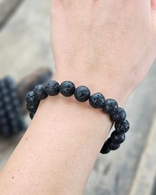 Lavasten, armband 10mm runda pärlor