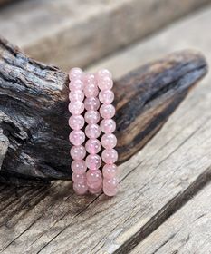 Jordgubbskvarts, armband 8mm runda pärlor