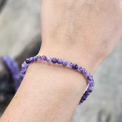 Chevron Ametist (Drömametist), armband 4mm runda pärlor