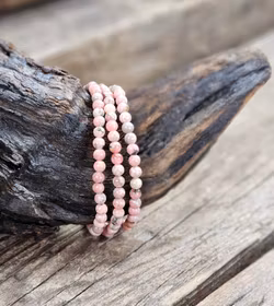 Rodokrosit, armband 4mm runda pärlor