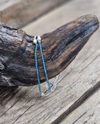 Blå Topas extra, armband 3mm facetterade pärlor macramé