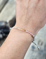Vattenmelon Turmalin, armband 3mm facetterade pärlor macramé