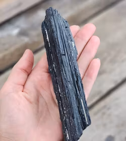 Svart Turmalin rå XL #29