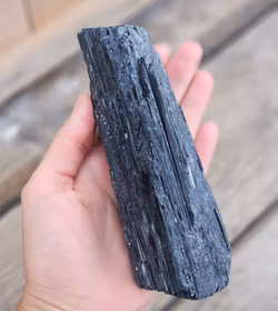 Svart Turmalin rå XL #36