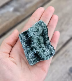 Serafinit, polerad skiva #5