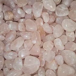Rosenkvarts, trumlad -85% B-kvalité annan form/ev sprickor/ev repiga - B-kvalité 100-pack STORPACK