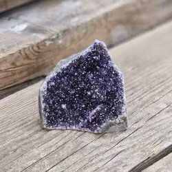 Ametistkluster, stående #59