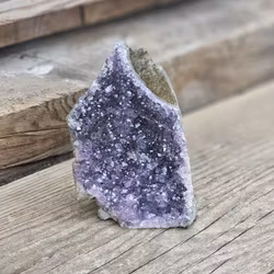 Ametistkluster, stående #73