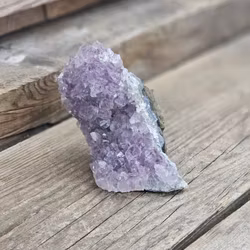 Ametistkluster, stående #76