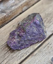 Purpurit rå sten #20