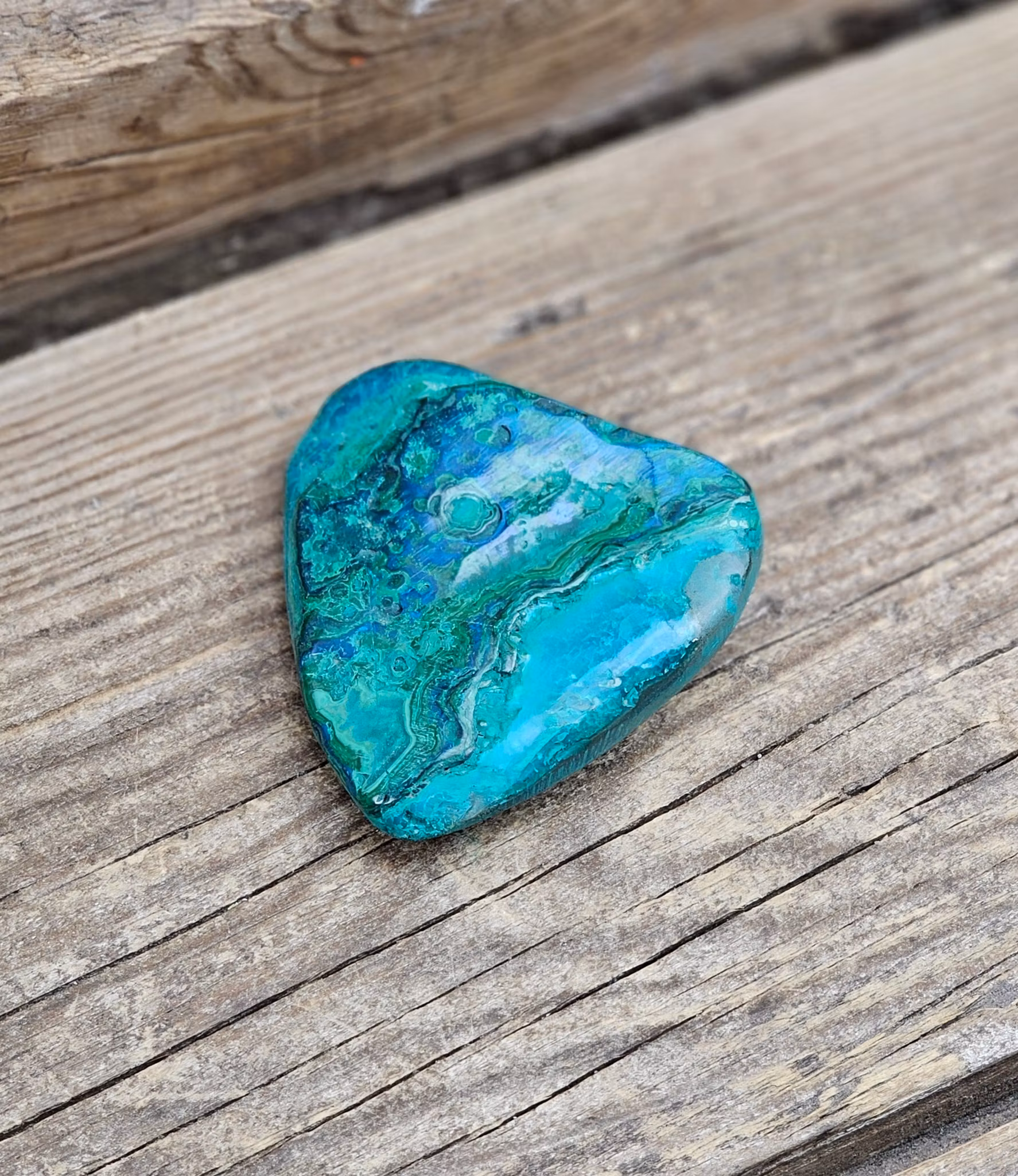 Malakolla polerad friform