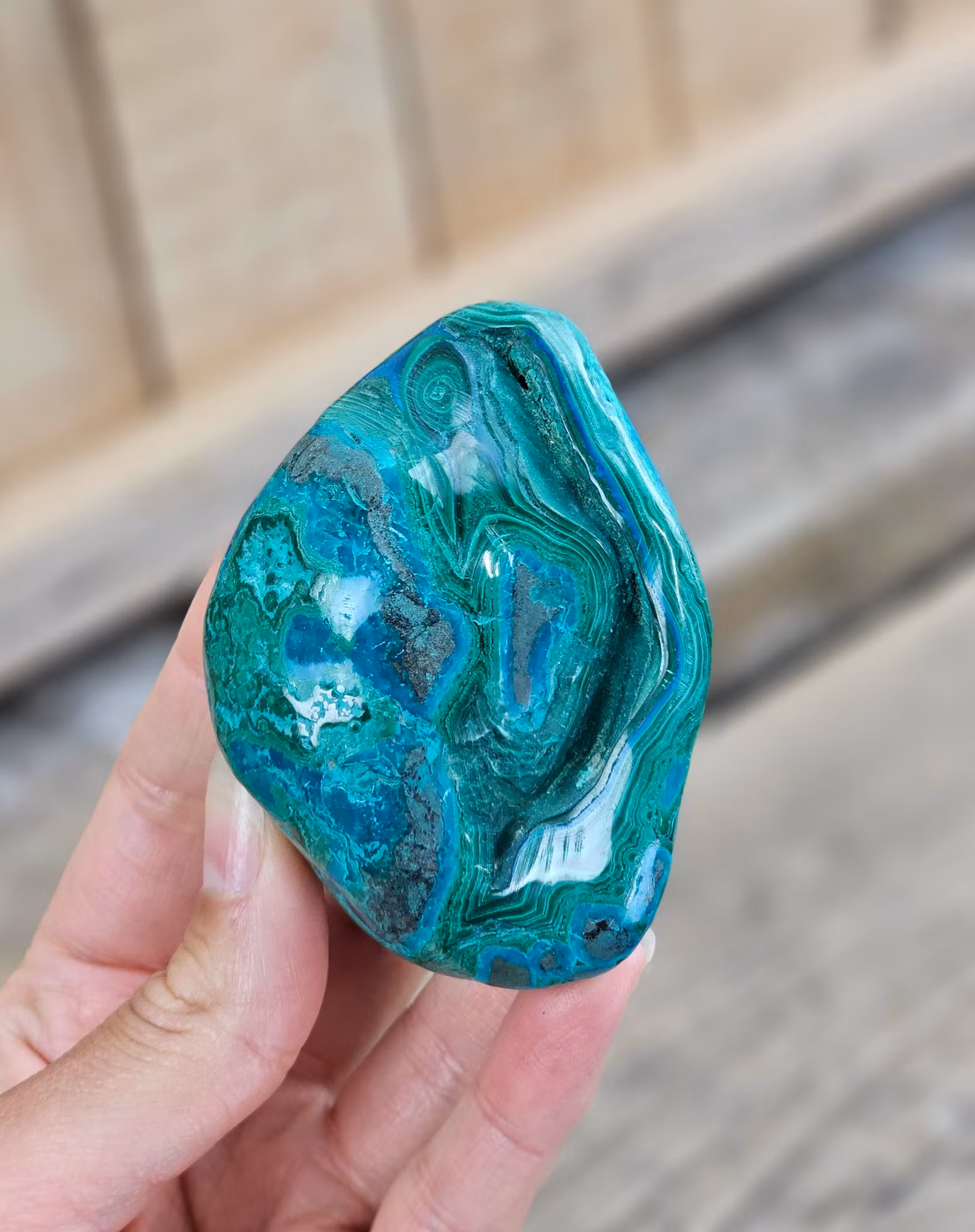 Malakolla polerad friform