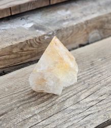 Stående spets, Golden Healer #5 (litet nagg finns)