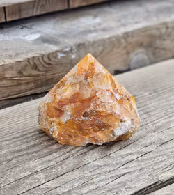 Stående spets, Golden Healer #14 (litet nagg finns)