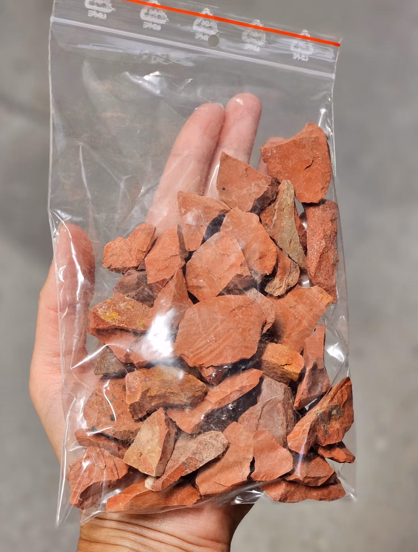 Röd Jaspis, rå -40% fynd små storpack 250 gram