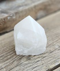 Stående spets, Bergkristall (mjölkig) #6