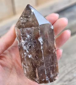 Stående spets, Rökkvarts #6 (nagg finns)