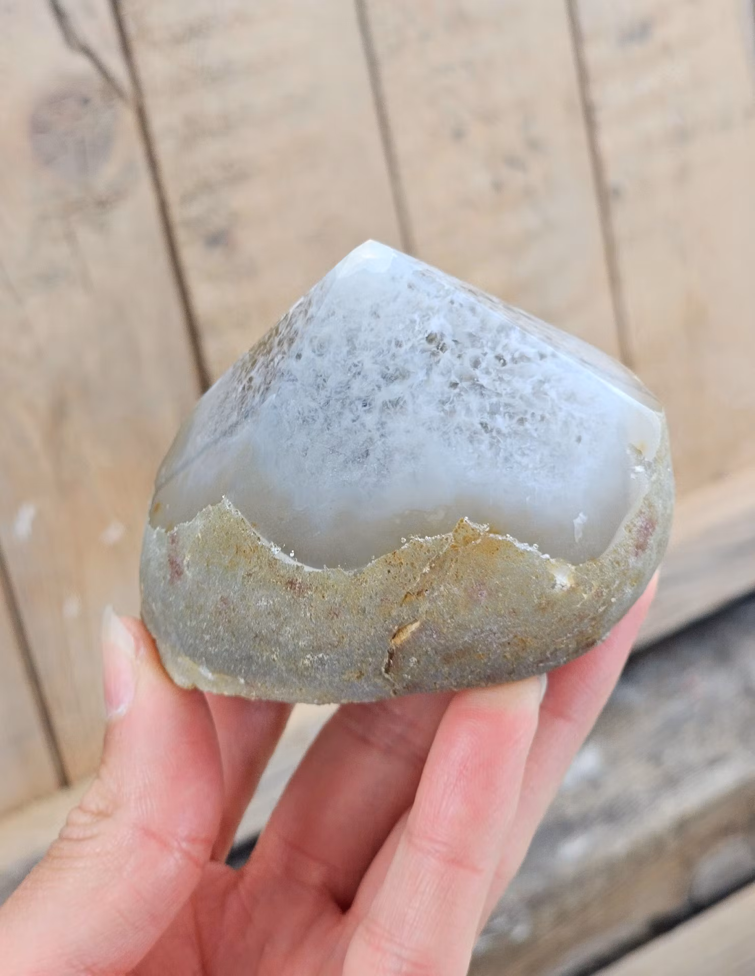 Stående spets, Agat