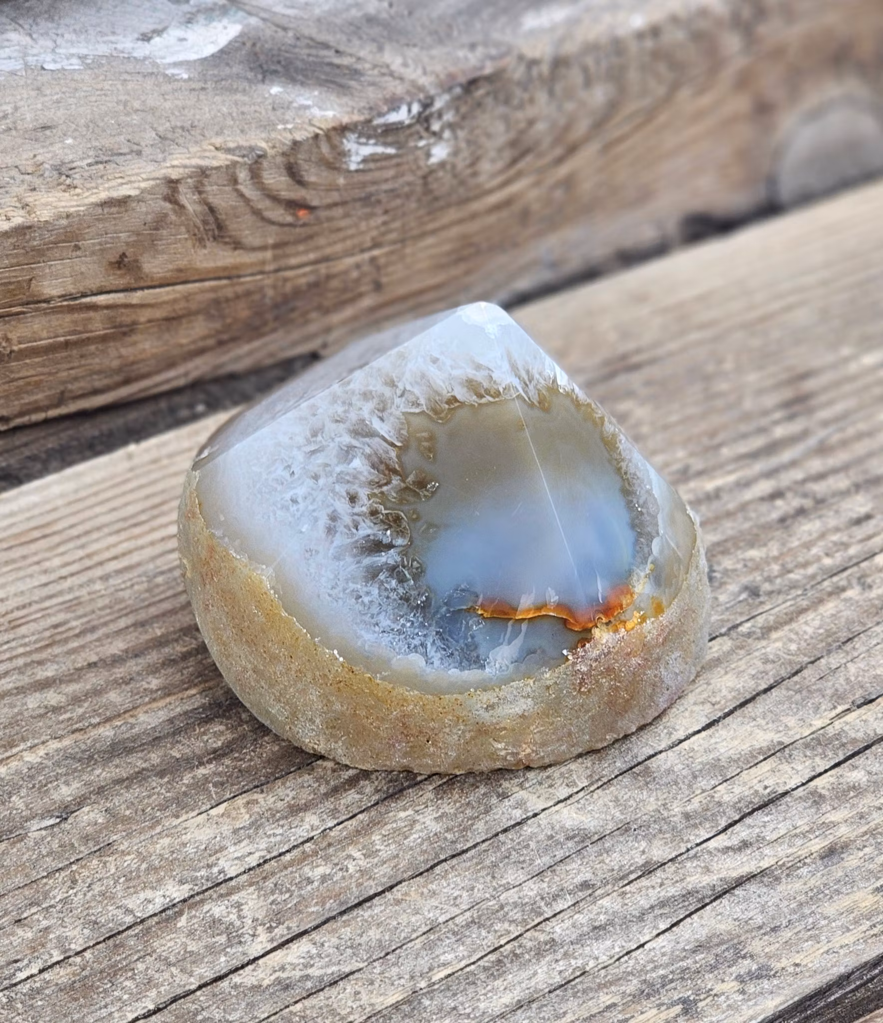 Stående spets, Agat