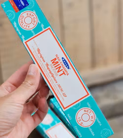 Satya - Nag Champa Mint, rökelsepinnar