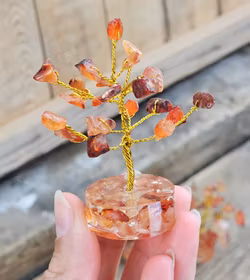 Kristallträd i Karneol, liten