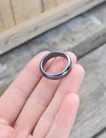 Klotställ, Hematit ring
