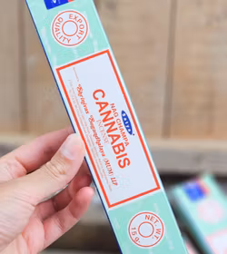 Satya - Nag Champa Cannabis, rökelsepinnar